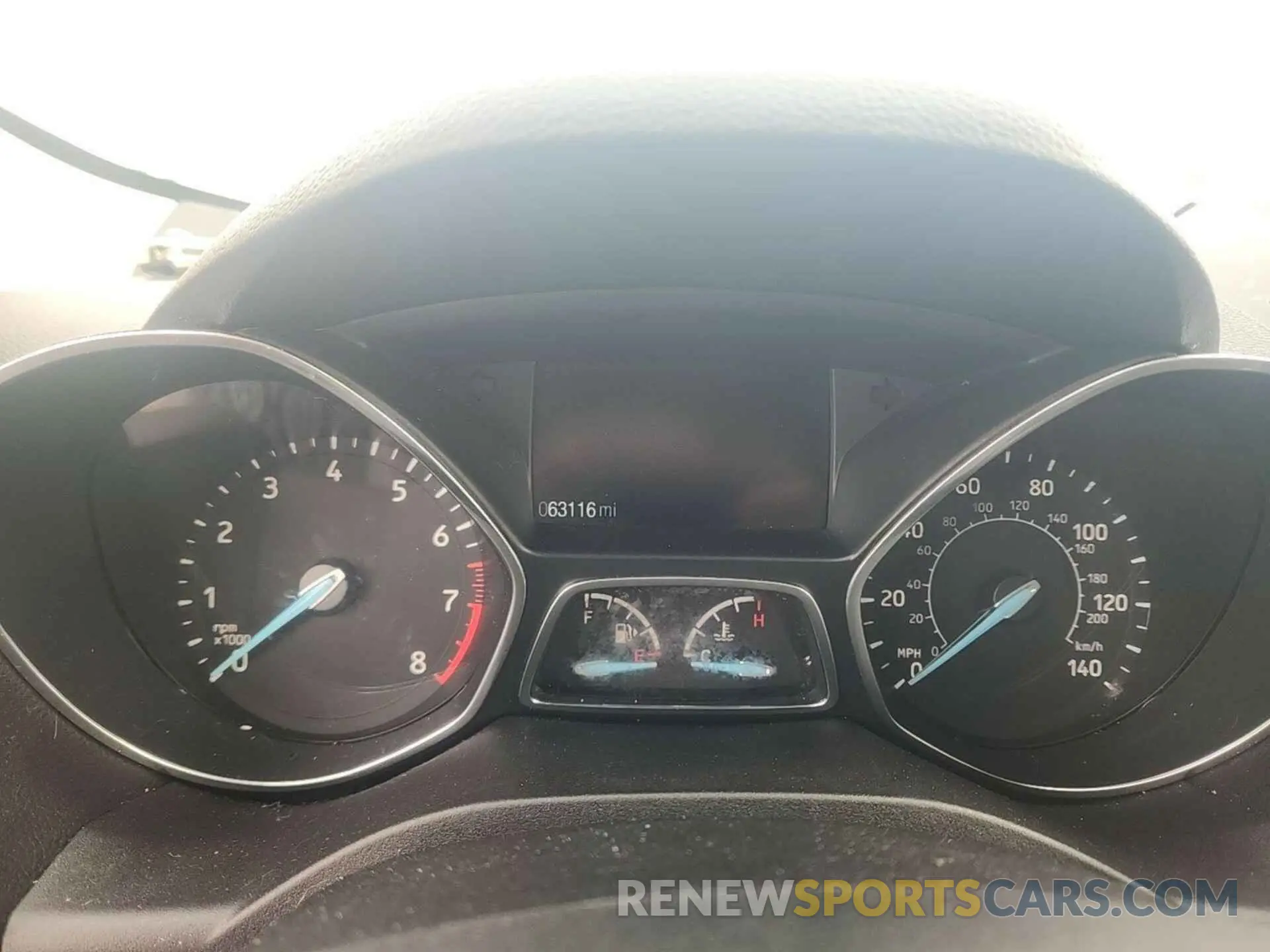 29 Photograph of a damaged car 1FMCU9HD9KUC07880 FORD ESCAPE 2019