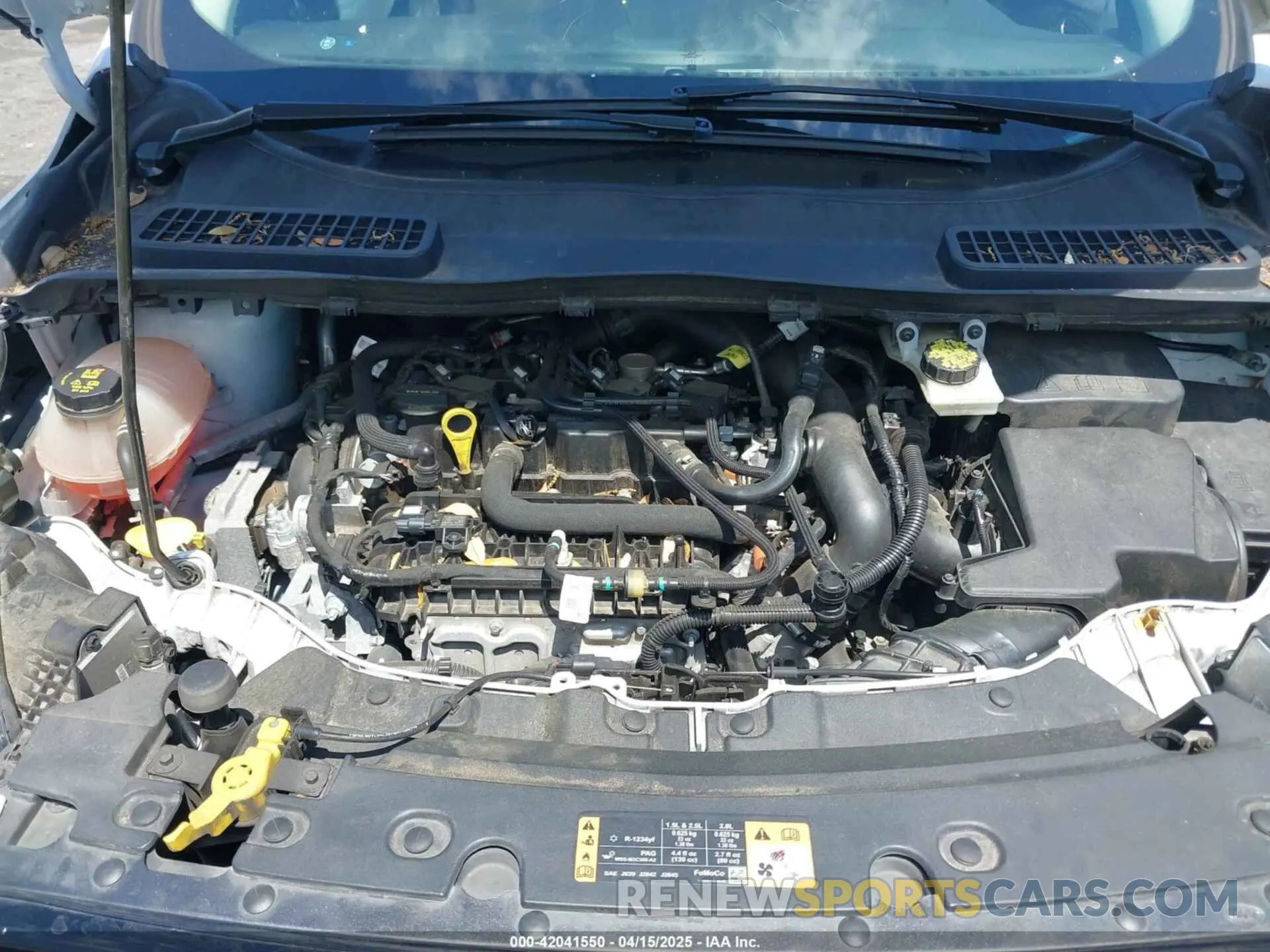 10 Photograph of a damaged car 1FMCU9HD9KUC56674 FORD ESCAPE 2019