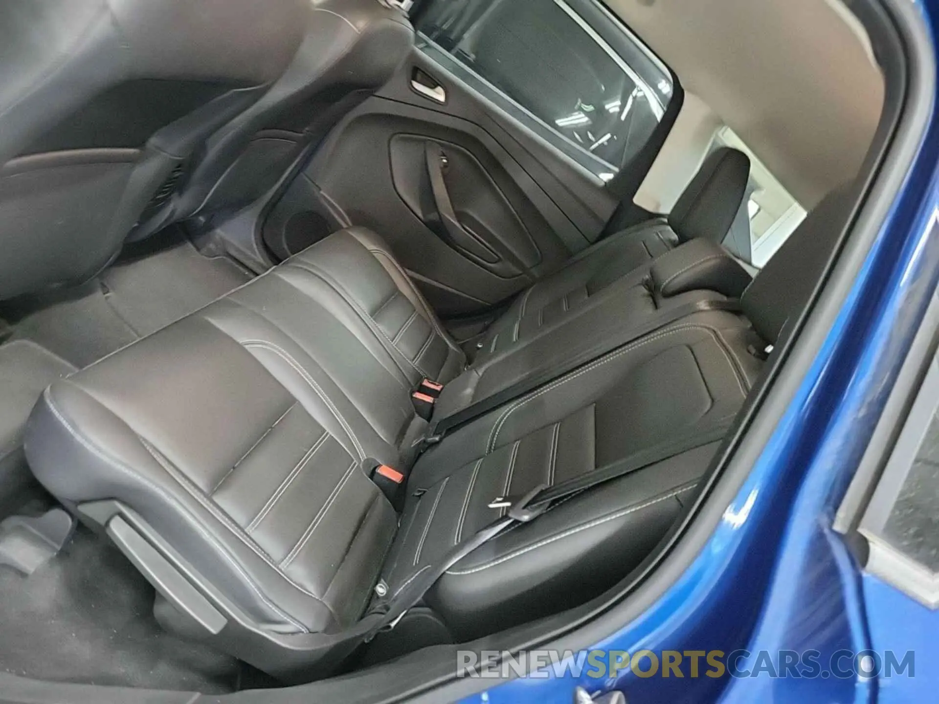 1 Photograph of a damaged car 1FMCU9HDXKUA65619 FORD ESCAPE 2019