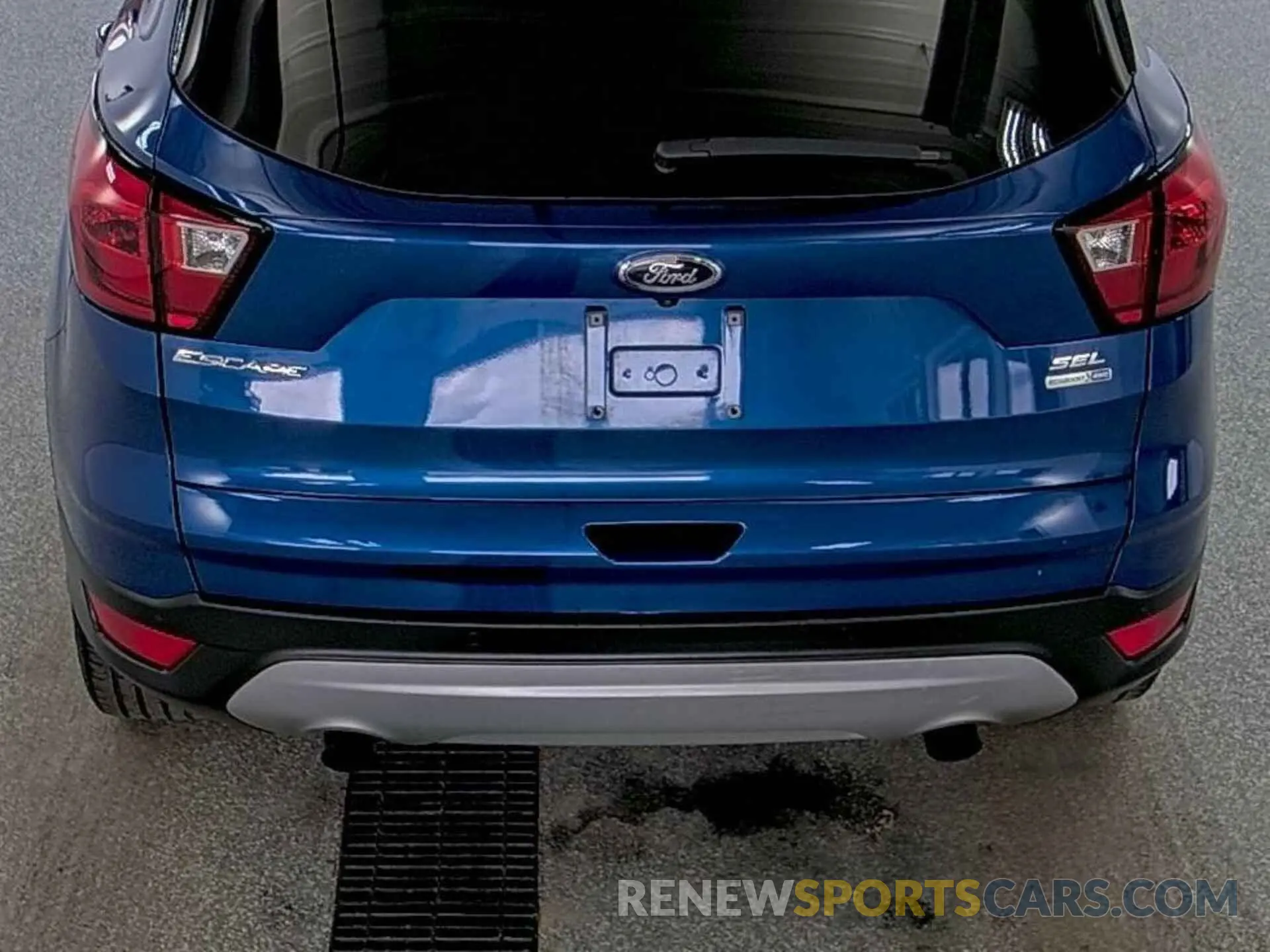 23 Photograph of a damaged car 1FMCU9HDXKUA65619 FORD ESCAPE 2019