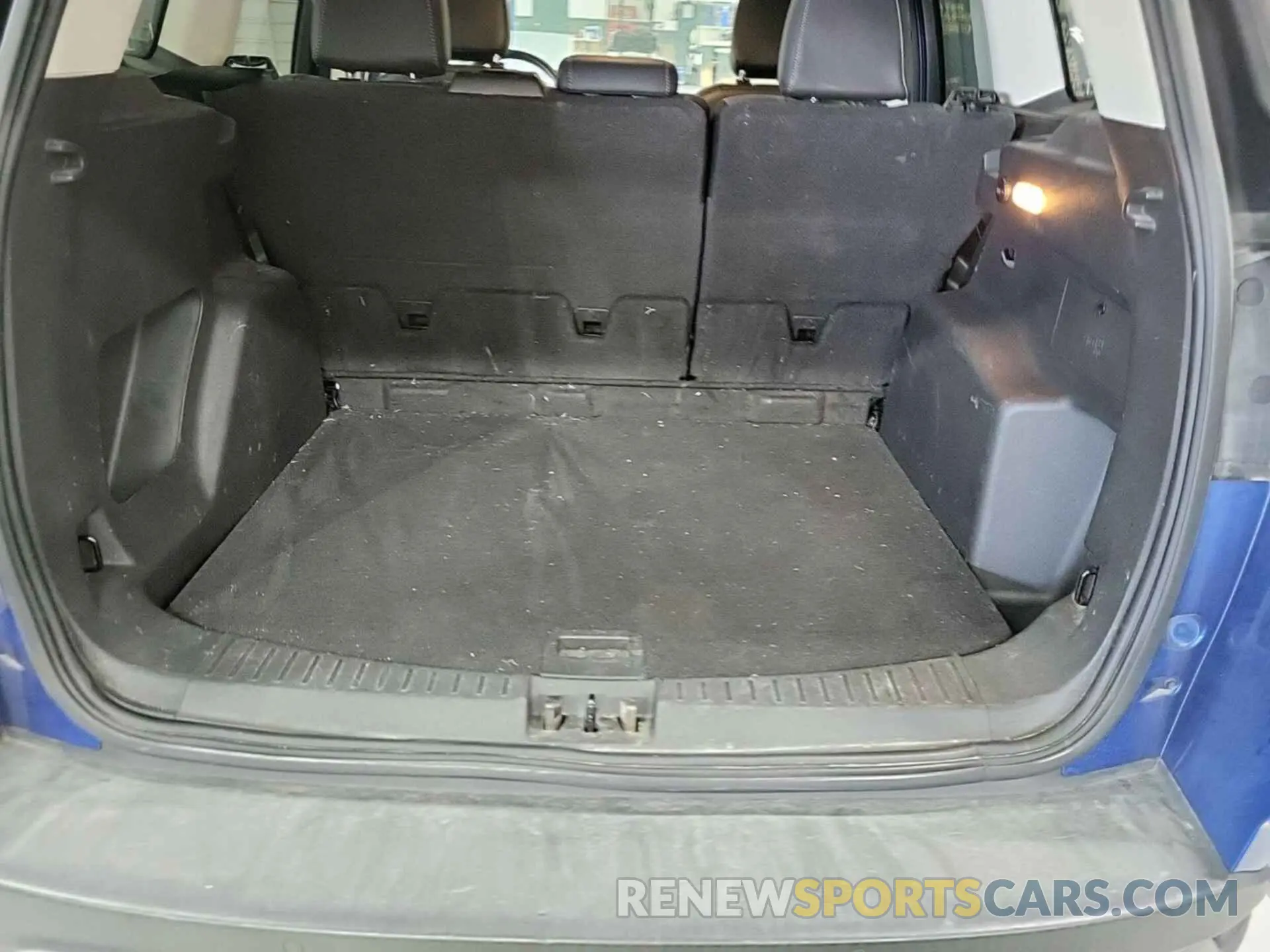 30 Photograph of a damaged car 1FMCU9HDXKUA65619 FORD ESCAPE 2019