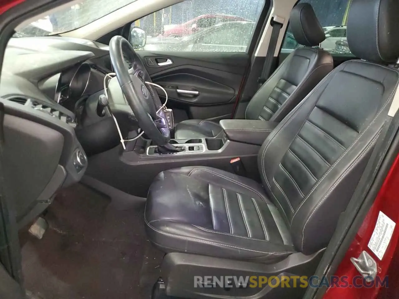 7 Photograph of a damaged car 1FMCU9HDXKUA81996 FORD ESCAPE 2019