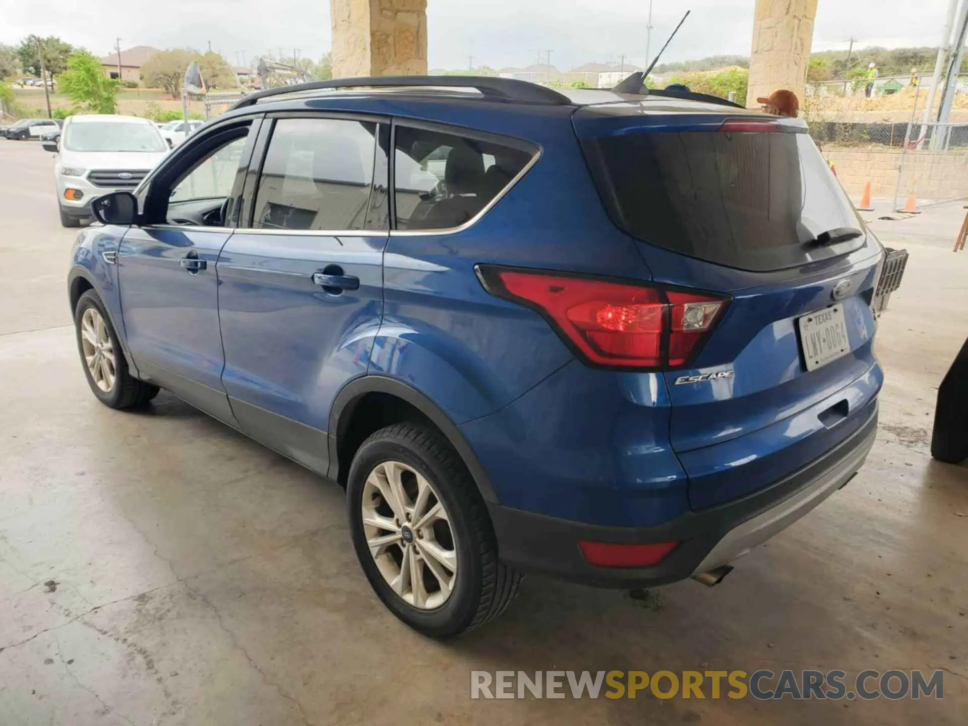 13 Photograph of a damaged car 1FMCU9HDXKUB11854 FORD ESCAPE 2019