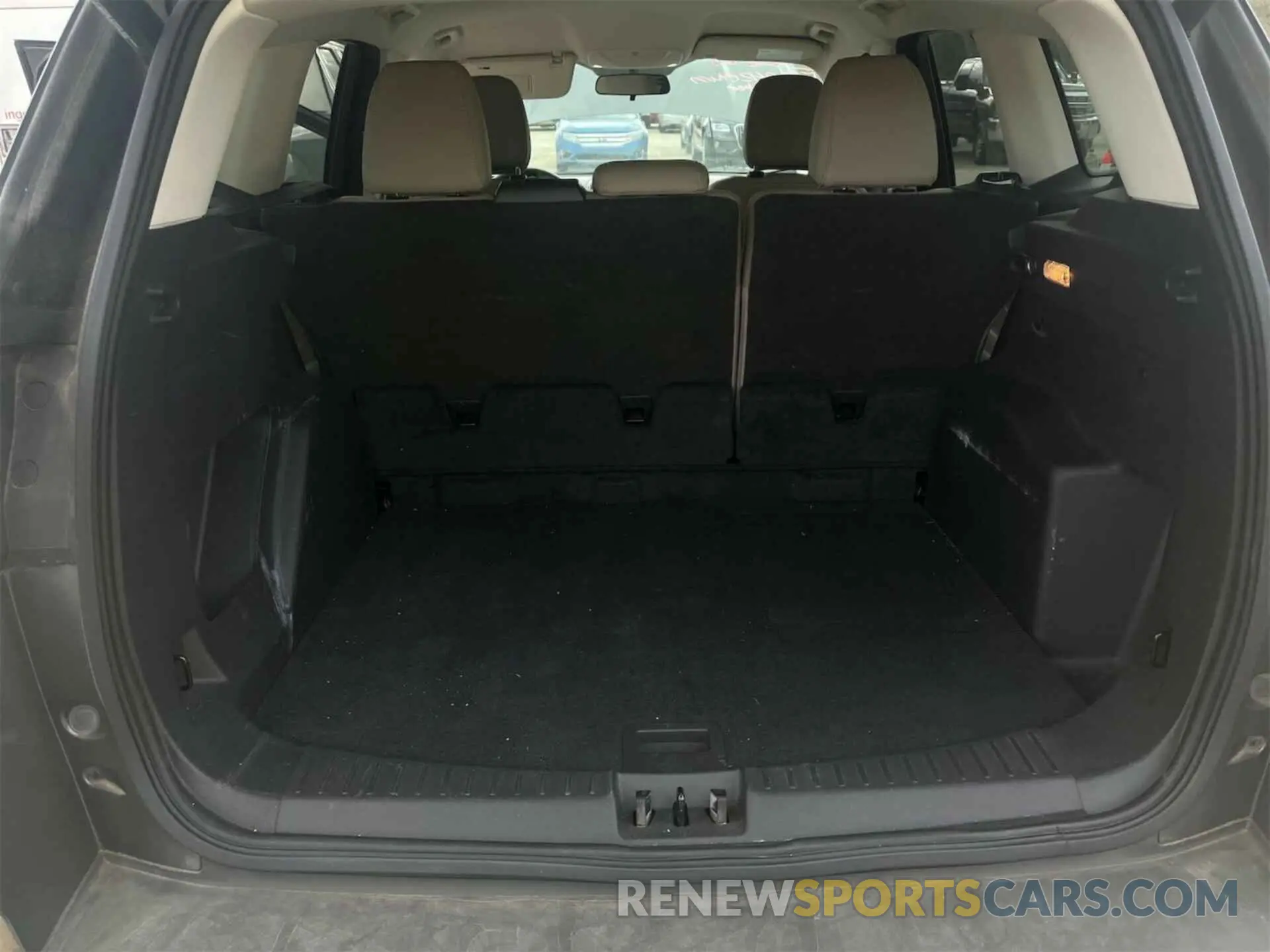 16 Photograph of a damaged car 1FMCU9HDXKUC07578 FORD ESCAPE 2019