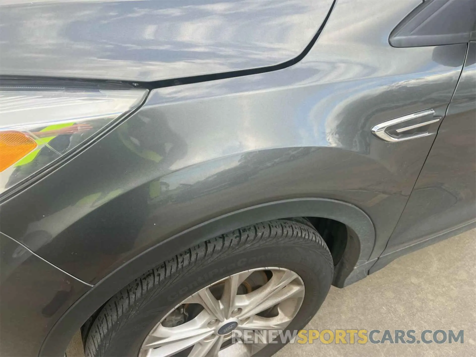 21 Photograph of a damaged car 1FMCU9HDXKUC07578 FORD ESCAPE 2019