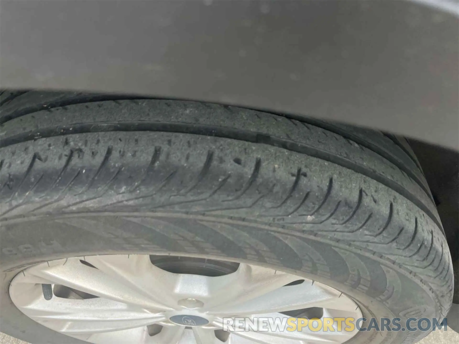 29 Photograph of a damaged car 1FMCU9HDXKUC07578 FORD ESCAPE 2019