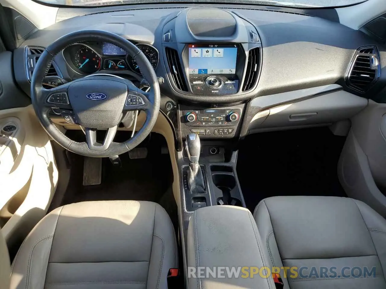 8 Photograph of a damaged car 1FMCU9J90KUA75324 FORD ESCAPE 2019