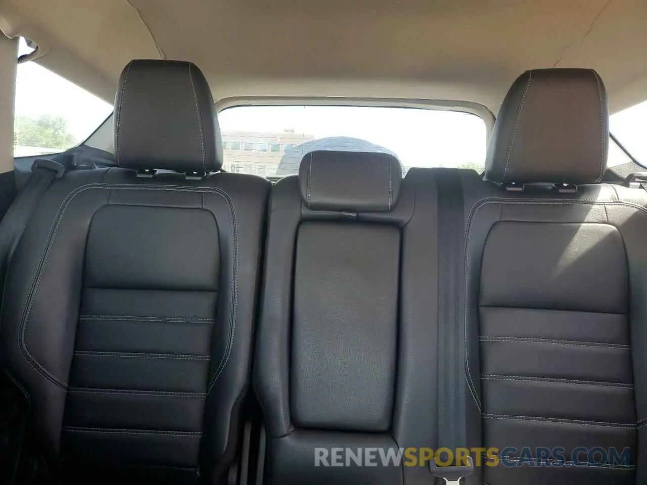 10 Photograph of a damaged car 1FMCU9J90KUB85595 FORD ESCAPE 2019