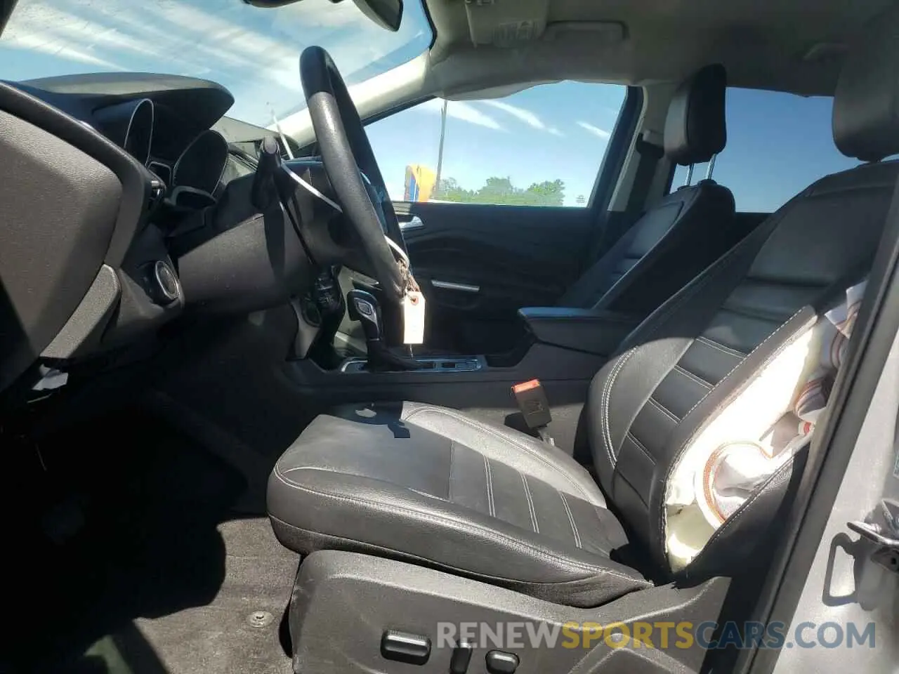7 Photograph of a damaged car 1FMCU9J90KUB85595 FORD ESCAPE 2019