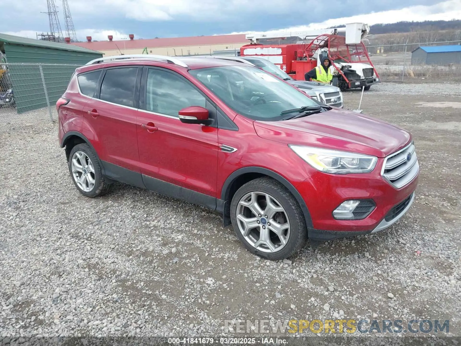 1 Photograph of a damaged car 1FMCU9J90KUC33371 FORD ESCAPE 2019