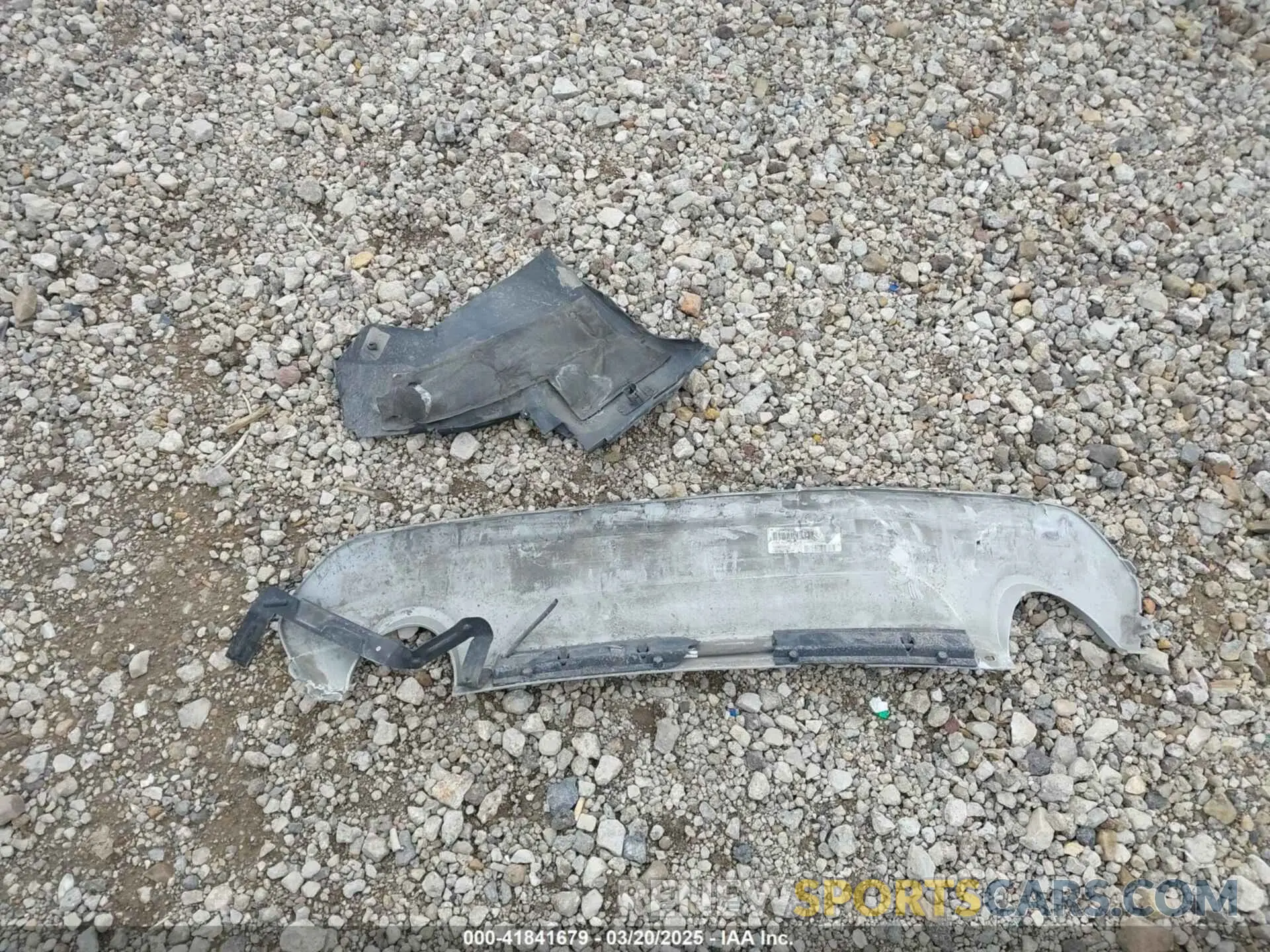12 Photograph of a damaged car 1FMCU9J90KUC33371 FORD ESCAPE 2019