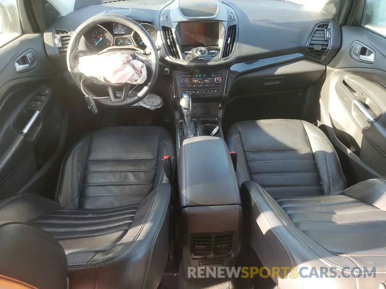 8 Photograph of a damaged car 1FMCU9J91KUA43434 FORD ESCAPE 2019