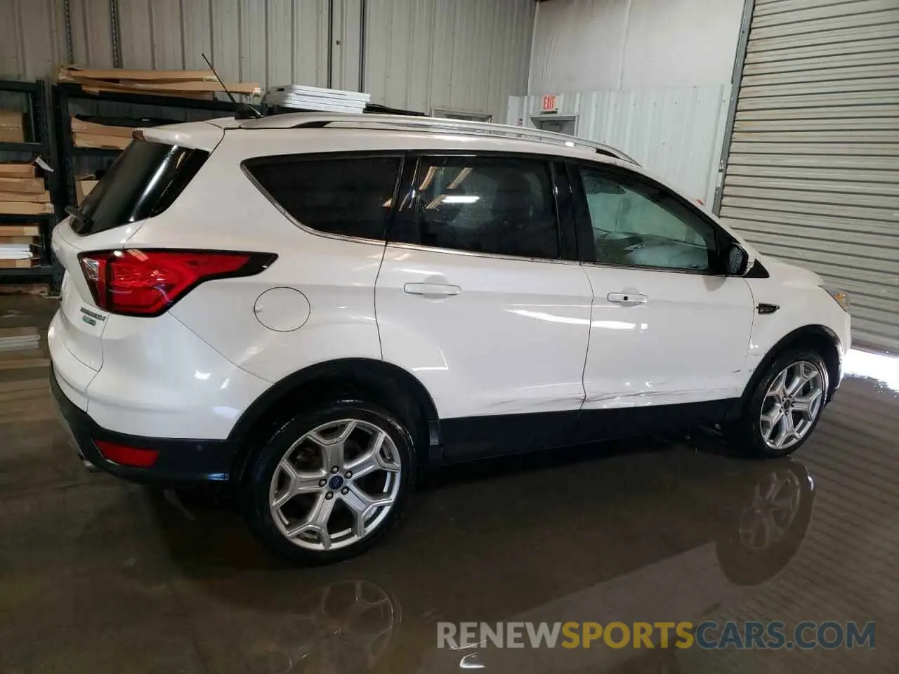 3 Photograph of a damaged car 1FMCU9J91KUB57787 FORD ESCAPE 2019