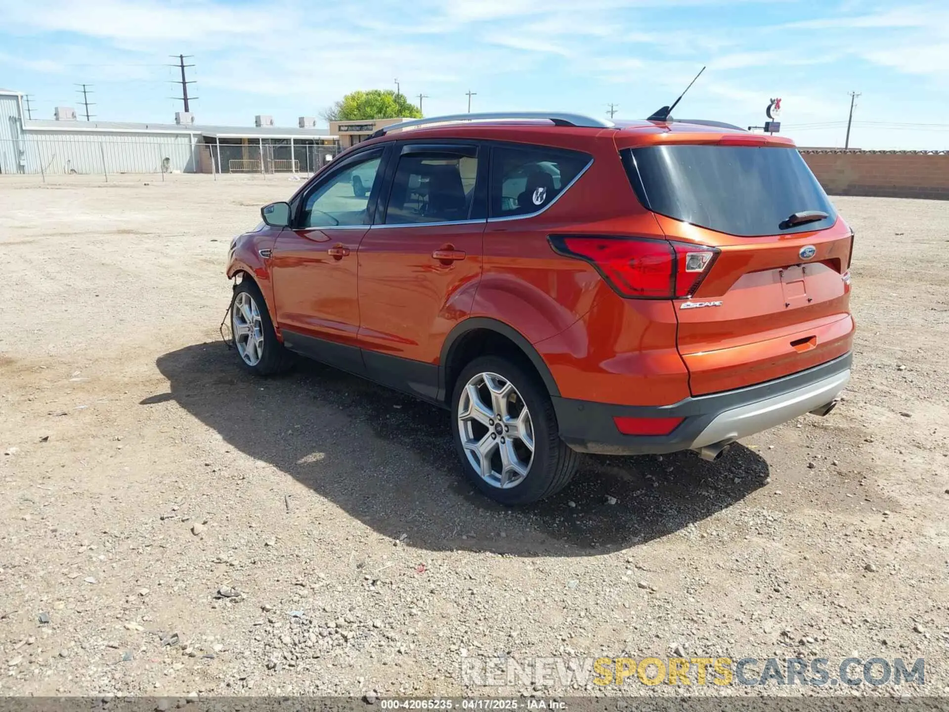 3 Photograph of a damaged car 1FMCU9J92KUB28895 FORD ESCAPE 2019