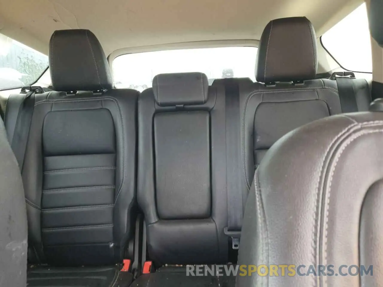 10 Photograph of a damaged car 1FMCU9J92KUB55837 FORD ESCAPE 2019