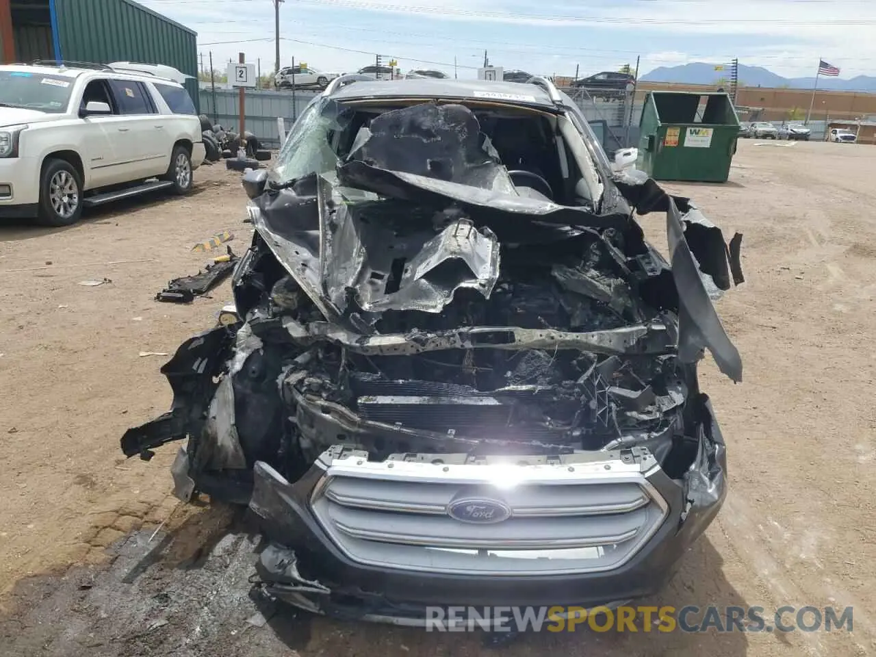 5 Photograph of a damaged car 1FMCU9J92KUB55837 FORD ESCAPE 2019
