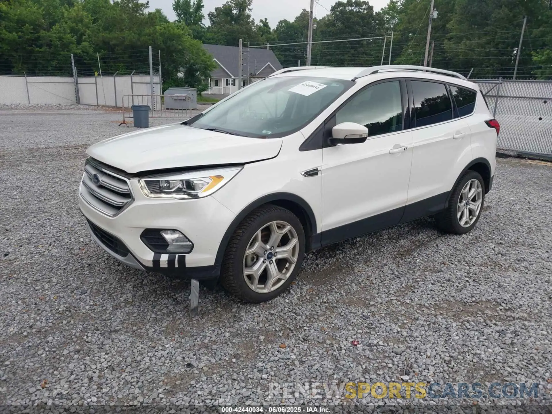 2 Photograph of a damaged car 1FMCU9J93KUA98208 FORD ESCAPE 2019
