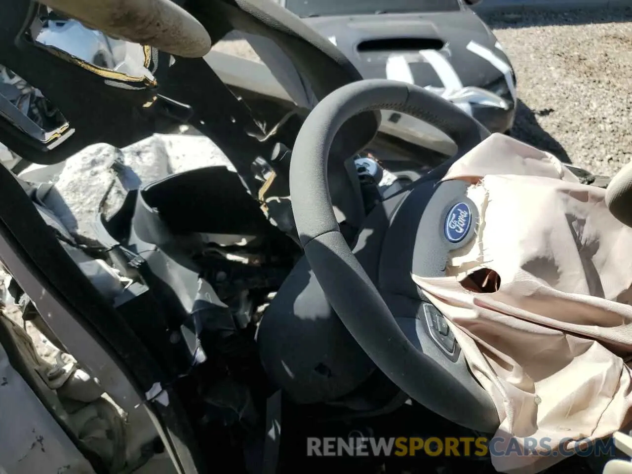 9 Photograph of a damaged car 1FMCU9J93KUB60965 FORD ESCAPE 2019