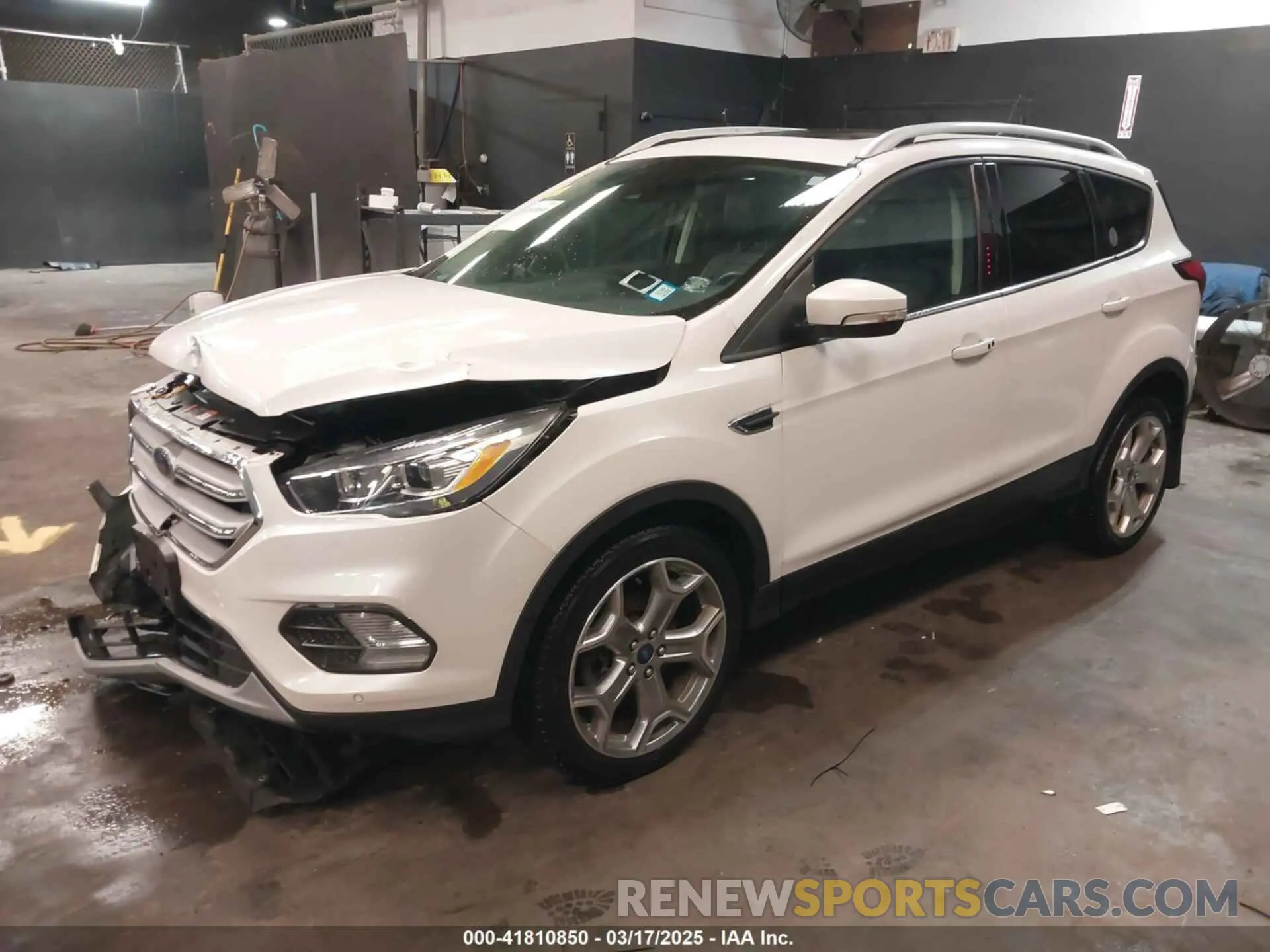 2 Photograph of a damaged car 1FMCU9J94KUA28247 FORD ESCAPE 2019