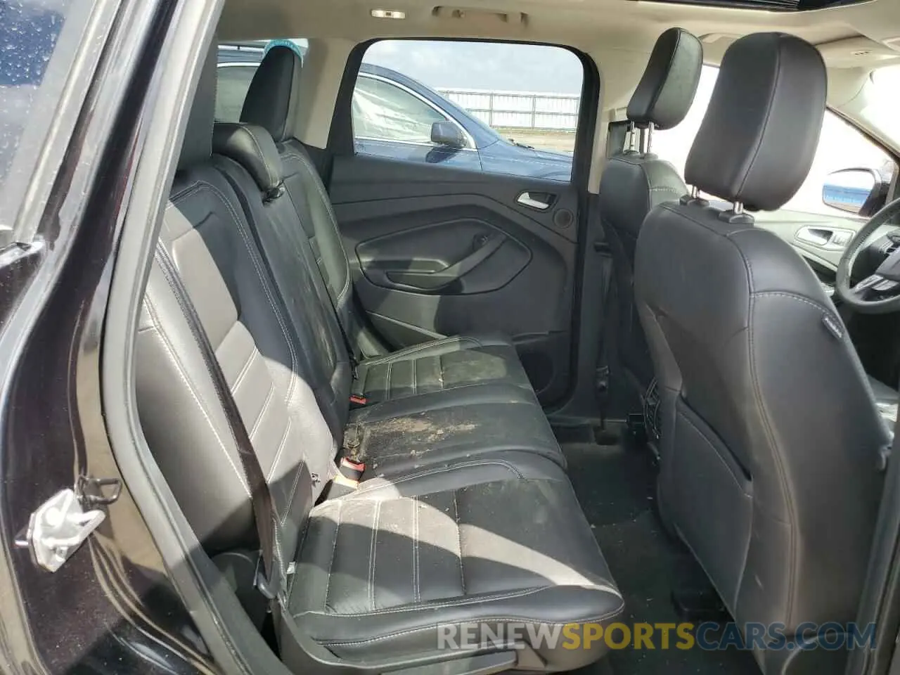 10 Photograph of a damaged car 1FMCU9J94KUA41791 FORD ESCAPE 2019