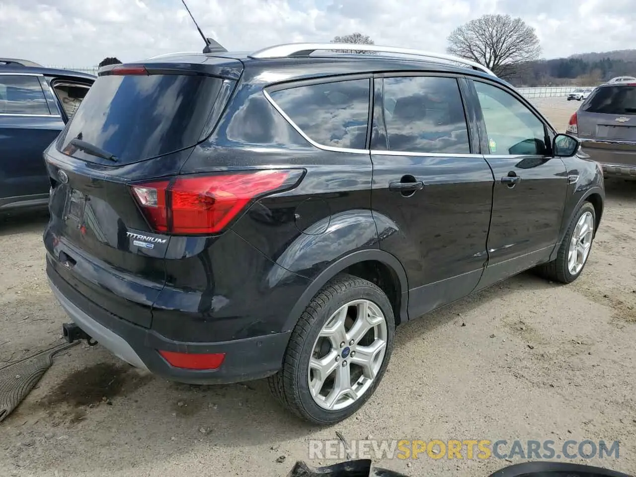 3 Photograph of a damaged car 1FMCU9J94KUA41791 FORD ESCAPE 2019