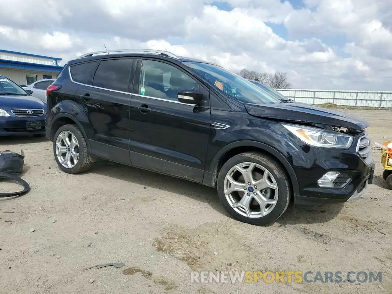 4 Photograph of a damaged car 1FMCU9J94KUA41791 FORD ESCAPE 2019