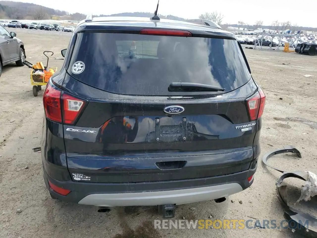 6 Photograph of a damaged car 1FMCU9J94KUA41791 FORD ESCAPE 2019