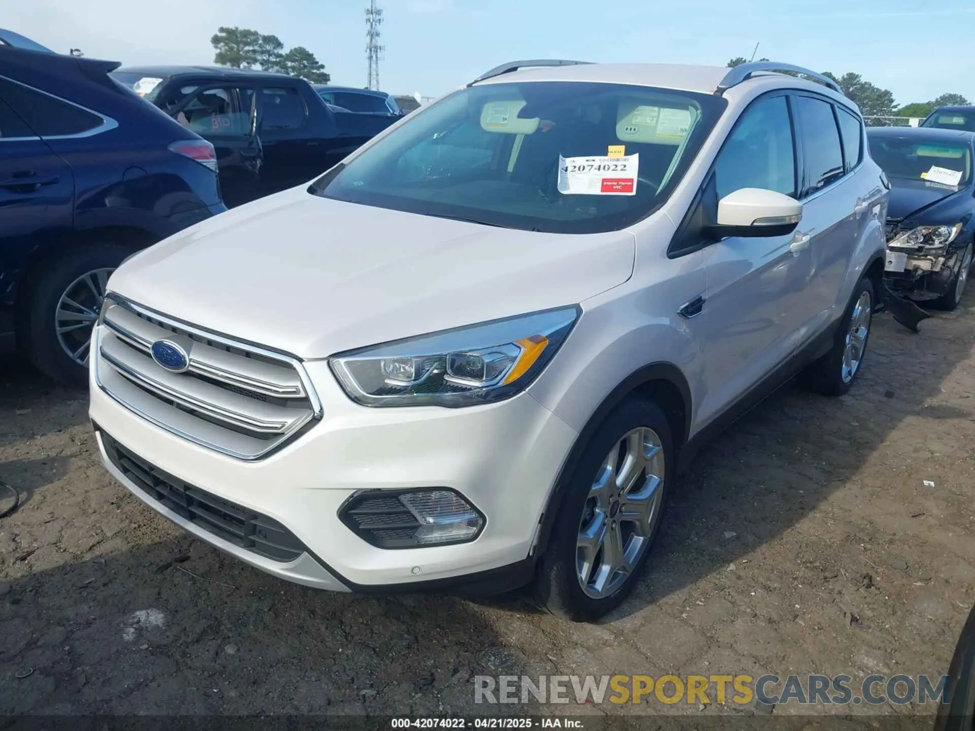 2 Photograph of a damaged car 1FMCU9J94KUA43850 FORD ESCAPE 2019