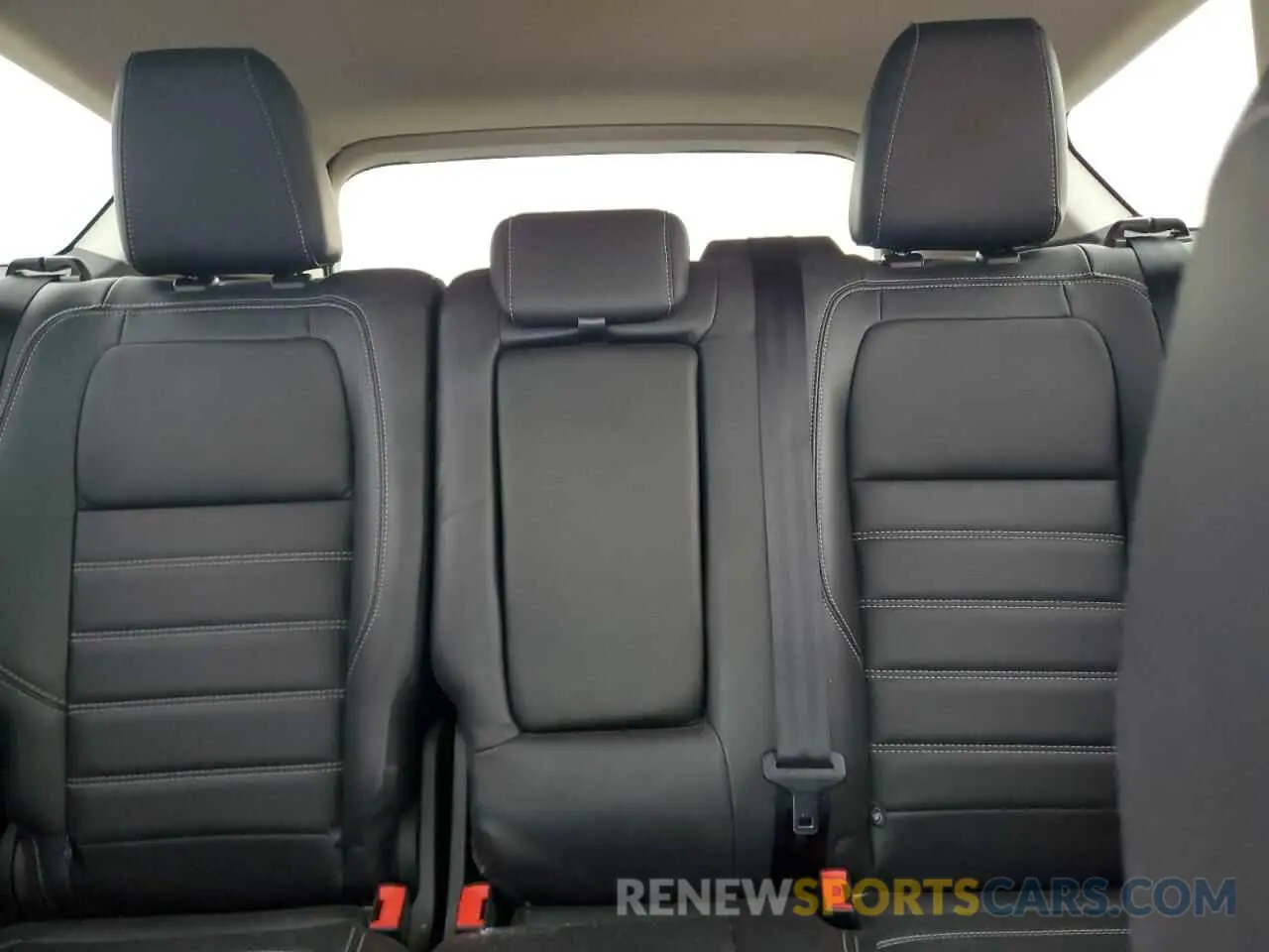 10 Photograph of a damaged car 1FMCU9J94KUB54821 FORD ESCAPE 2019