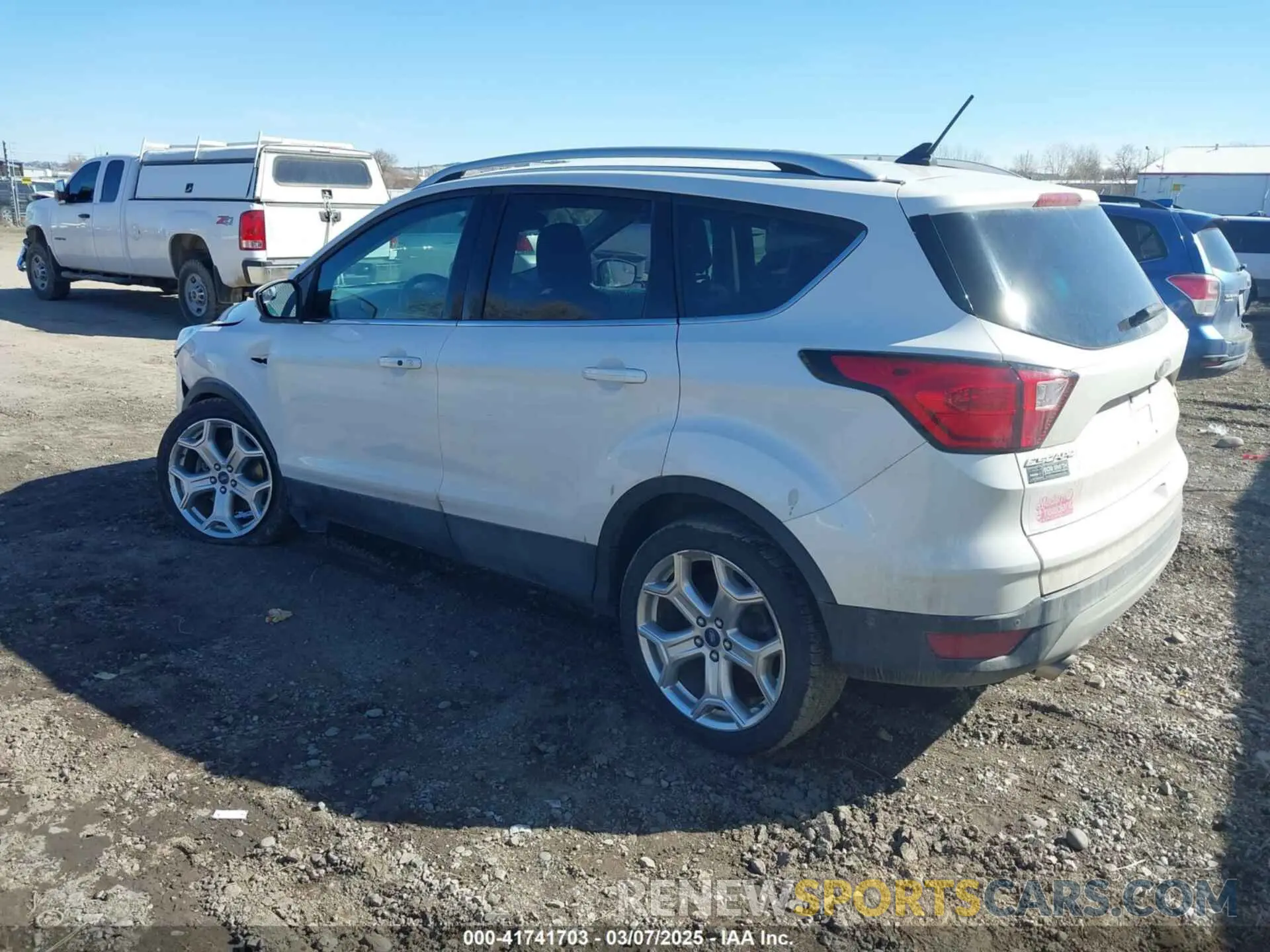 3 Photograph of a damaged car 1FMCU9J94KUC29694 FORD ESCAPE 2019