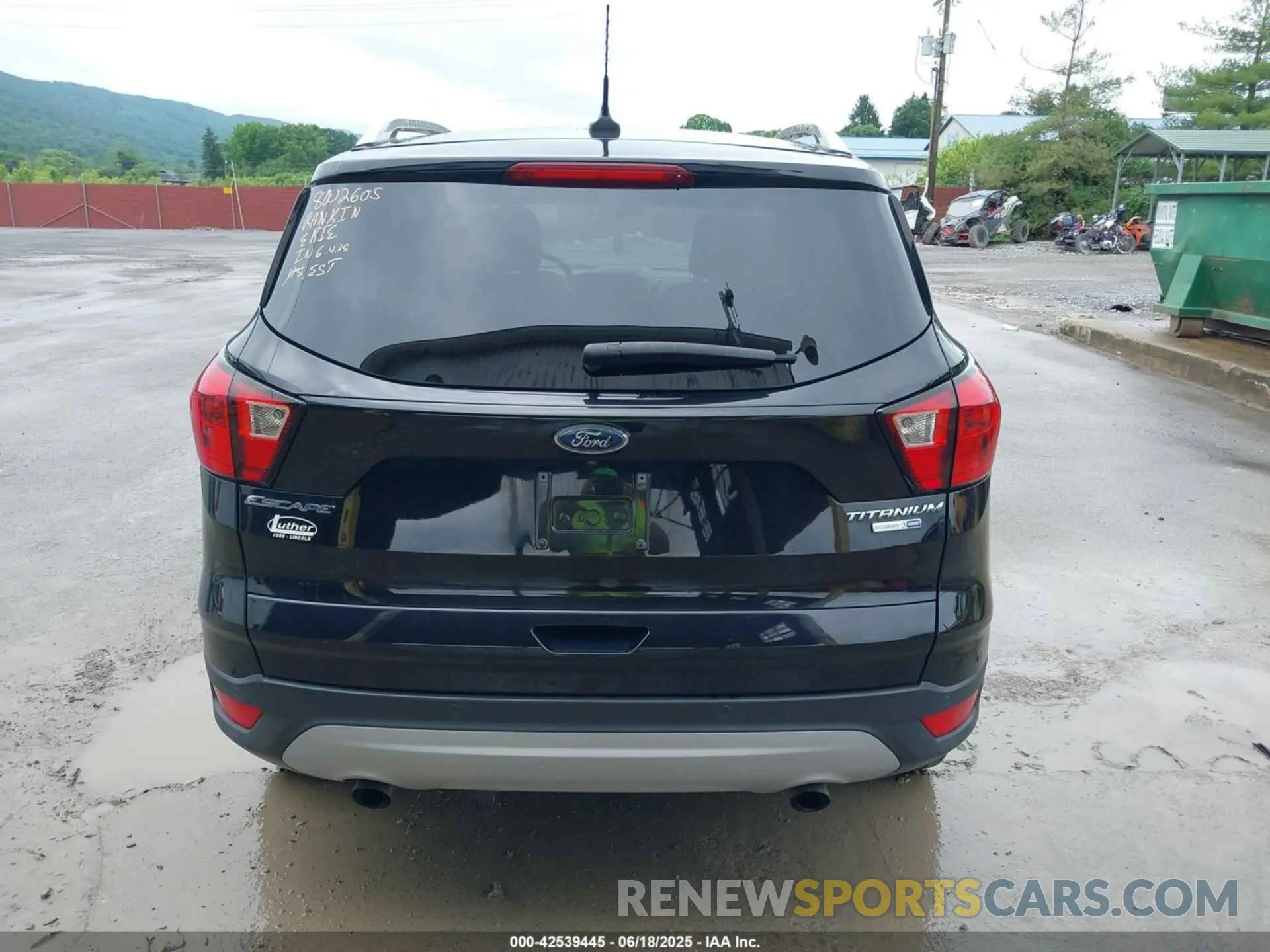 16 Photograph of a damaged car 1FMCU9J95KUA09190 FORD ESCAPE 2019