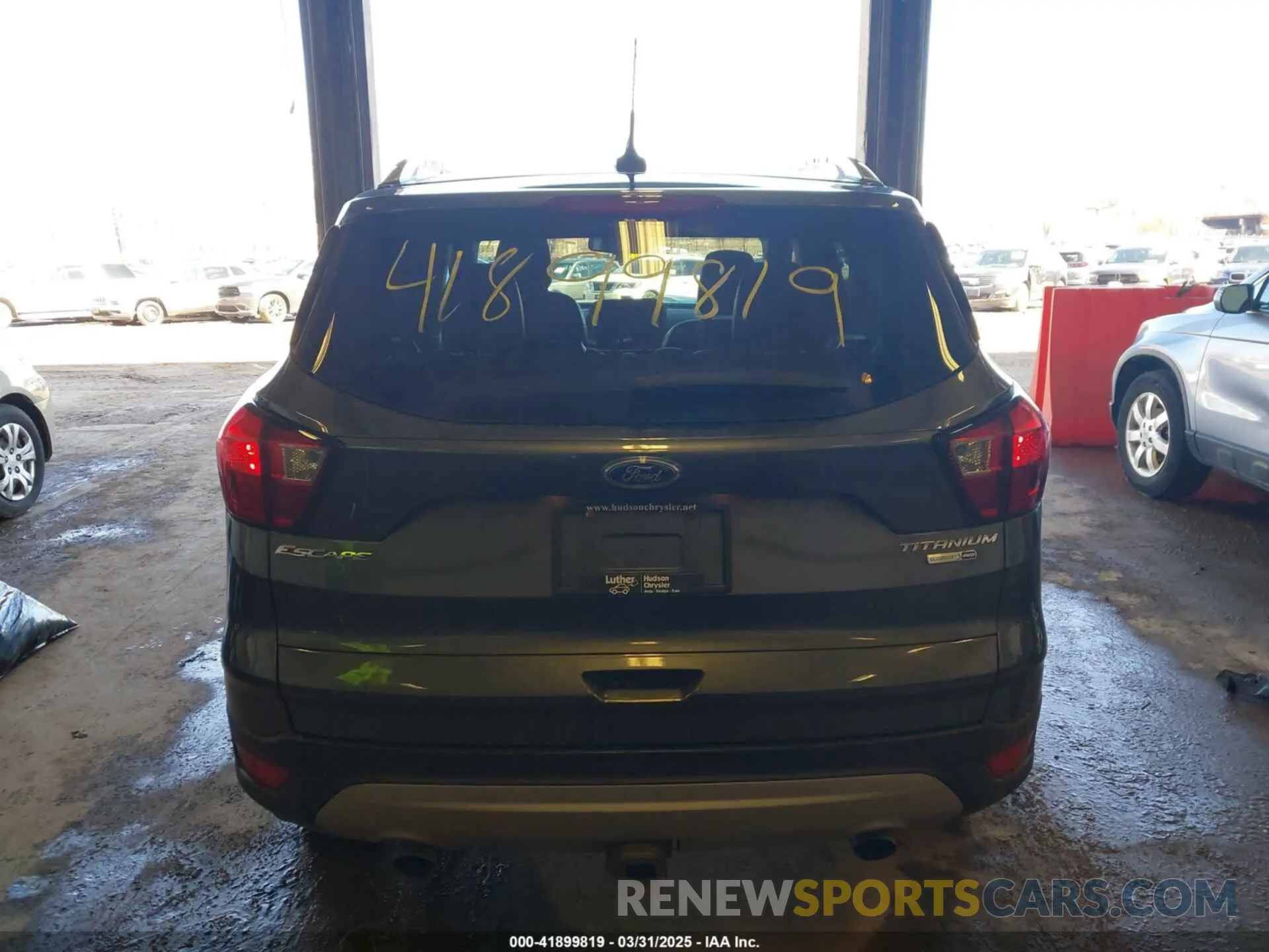 16 Photograph of a damaged car 1FMCU9J95KUA19816 FORD ESCAPE 2019
