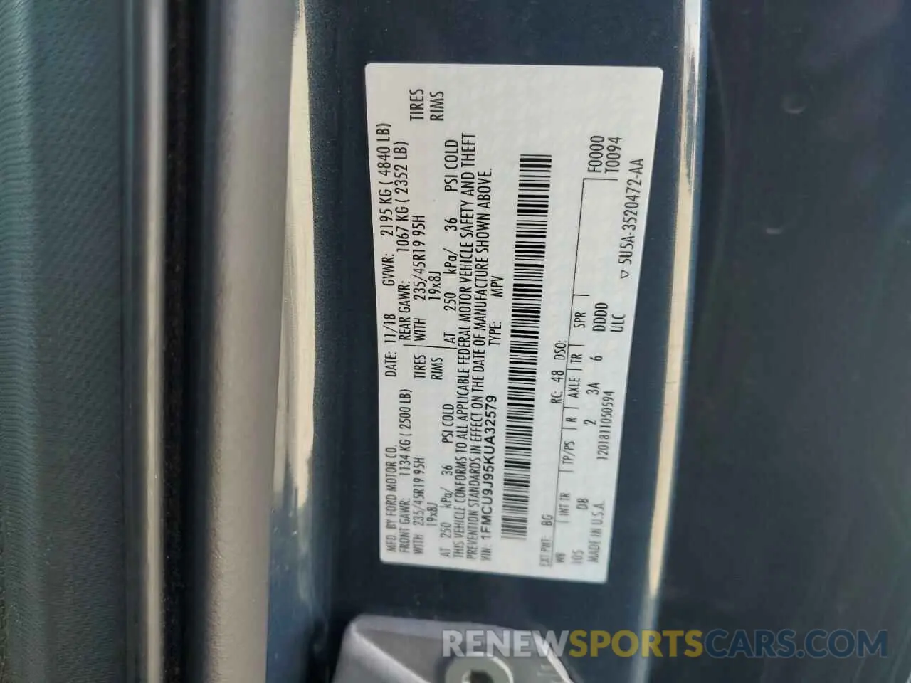 12 Photograph of a damaged car 1FMCU9J95KUA32579 FORD ESCAPE 2019