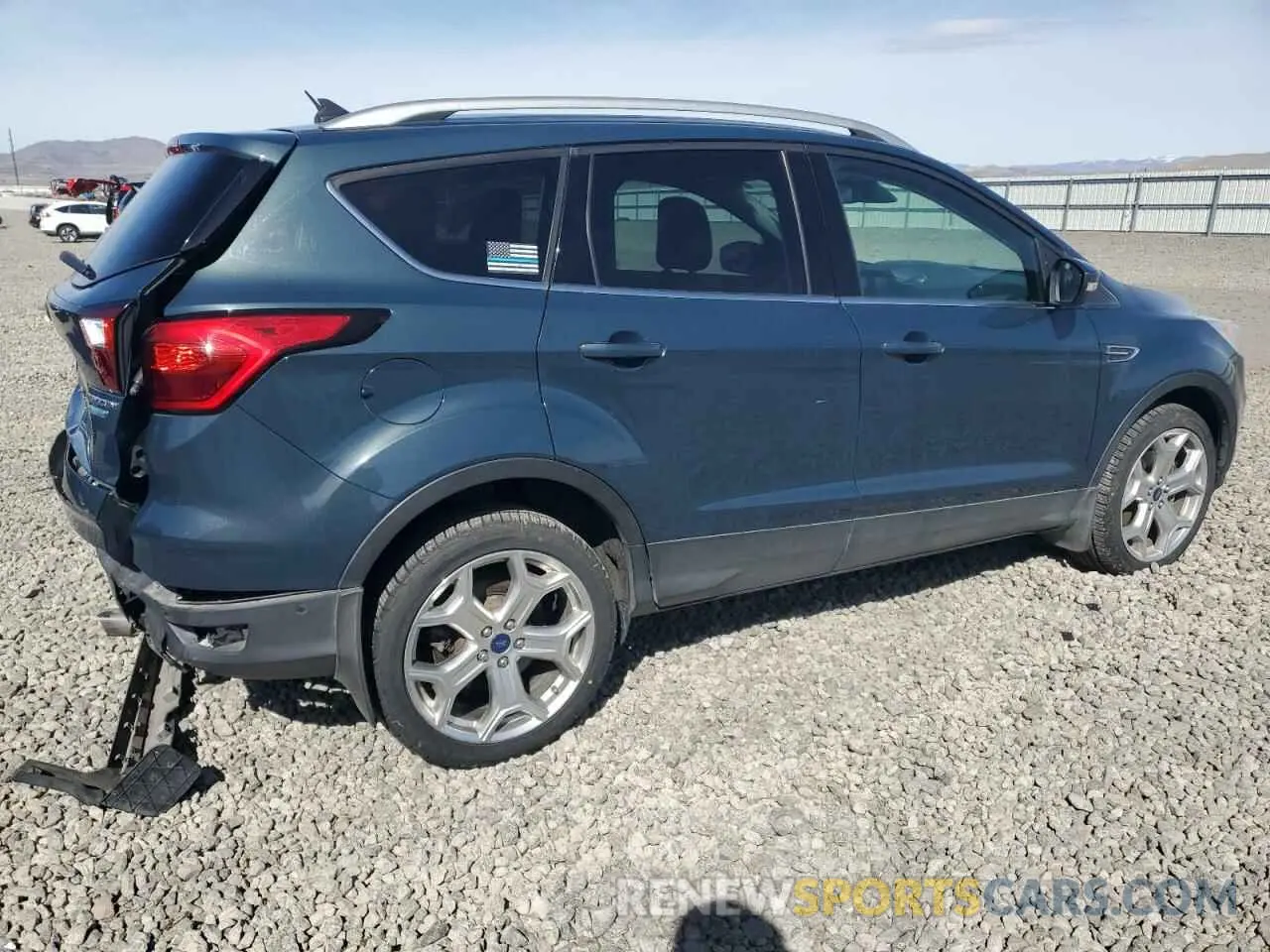 3 Photograph of a damaged car 1FMCU9J95KUA32579 FORD ESCAPE 2019