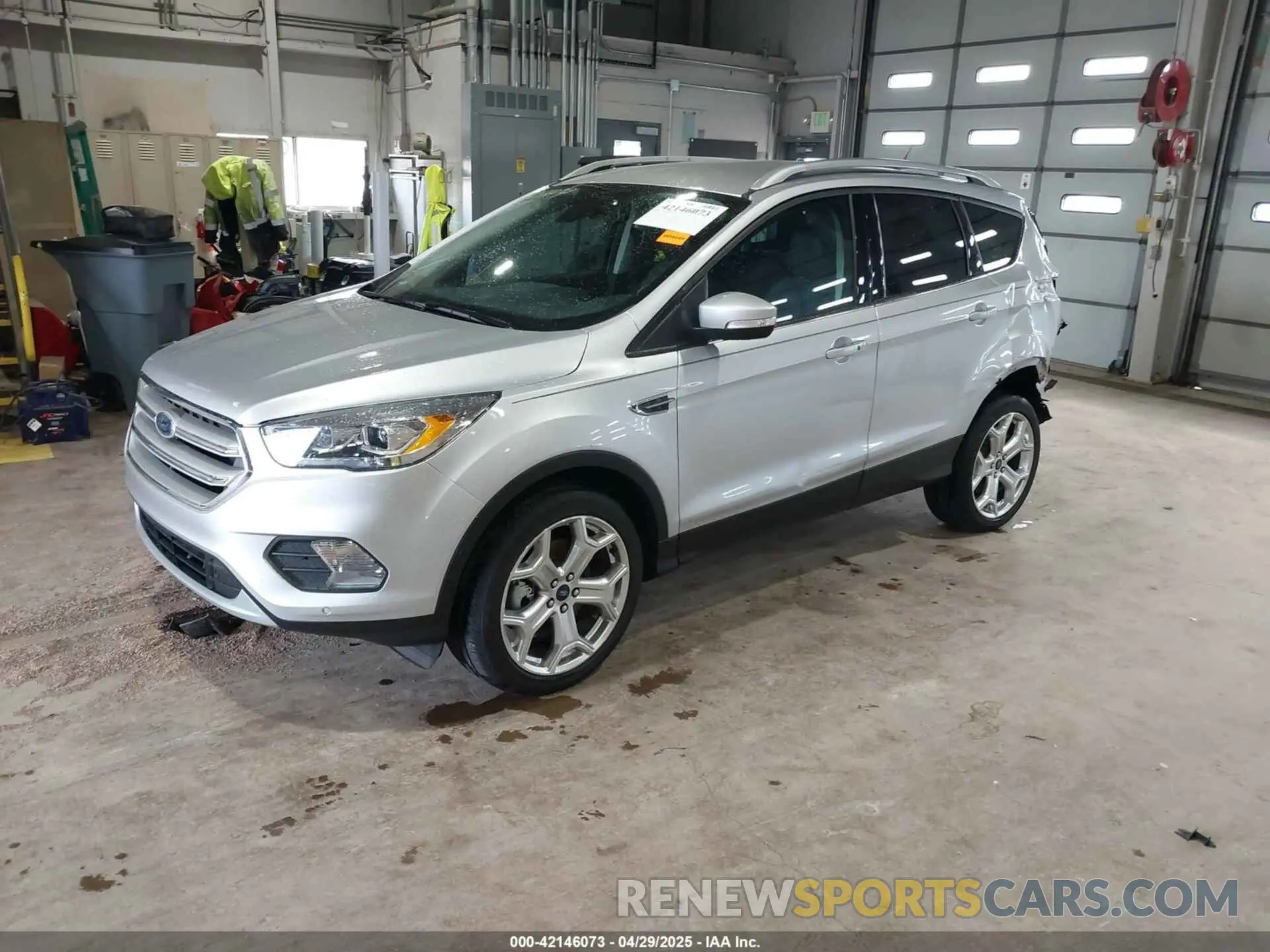 2 Photograph of a damaged car 1FMCU9J95KUA52315 FORD ESCAPE 2019