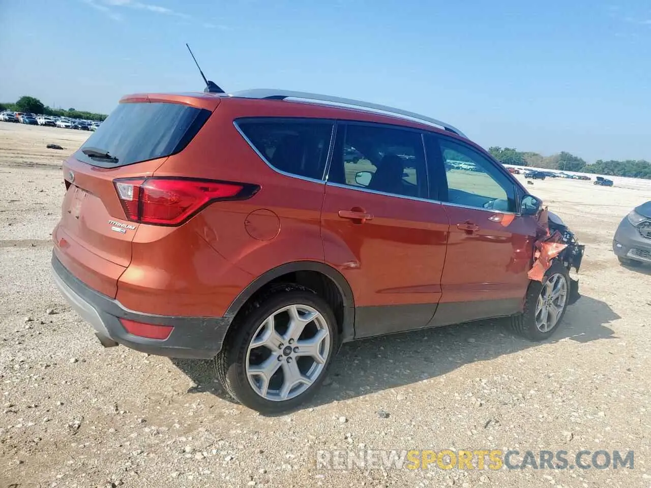 3 Photograph of a damaged car 1FMCU9J95KUB54634 FORD ESCAPE 2019