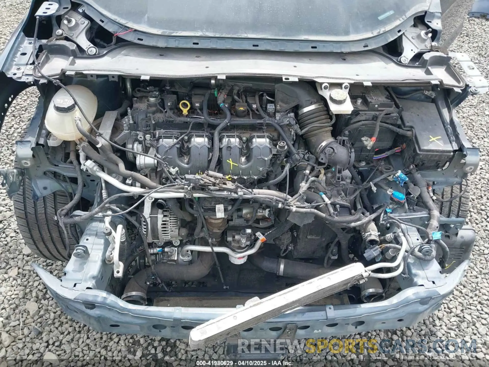 10 Photograph of a damaged car 1FMCU9J95KUC05369 FORD ESCAPE 2019