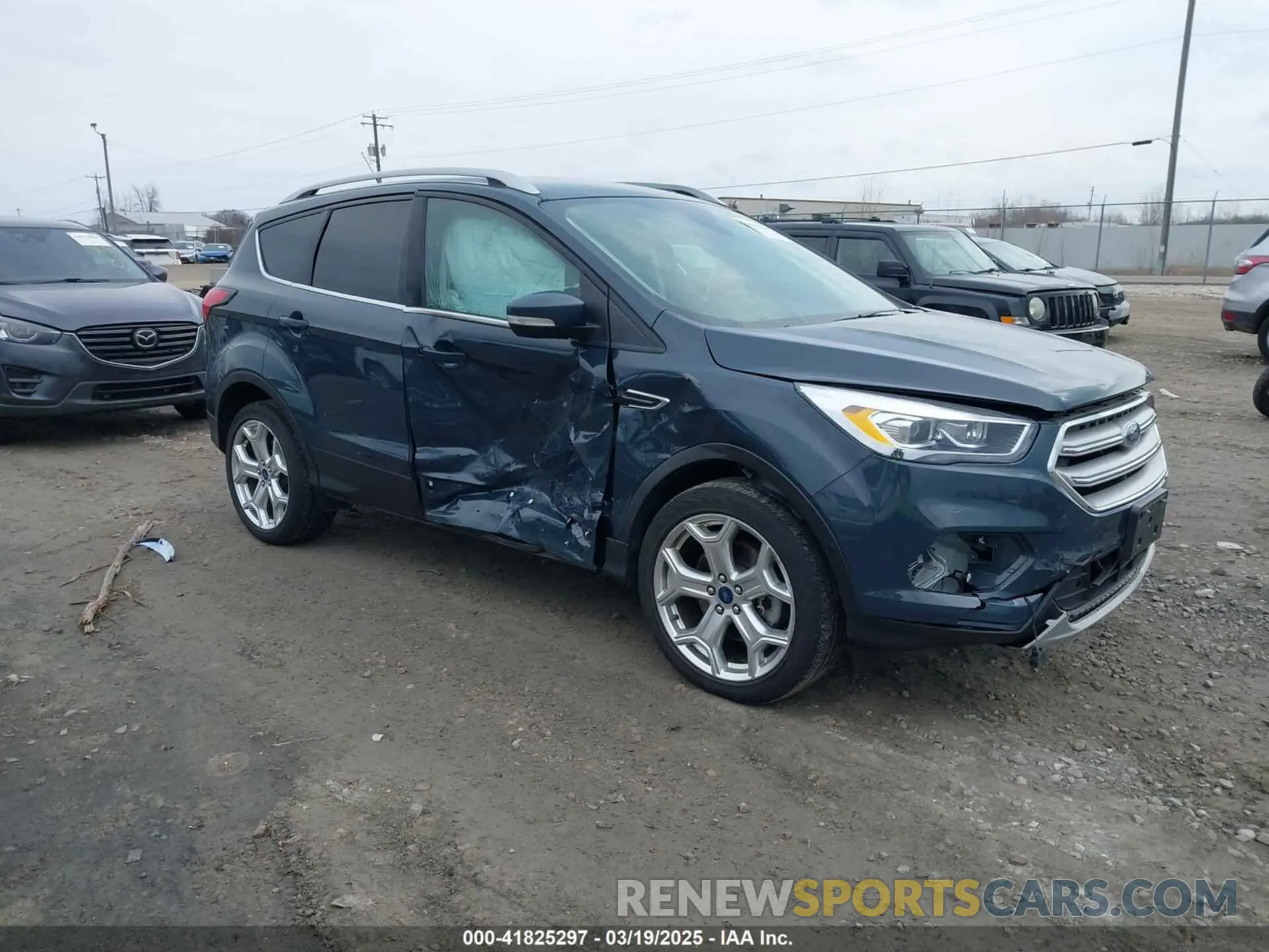 1 Photograph of a damaged car 1FMCU9J95KUC28621 FORD ESCAPE 2019