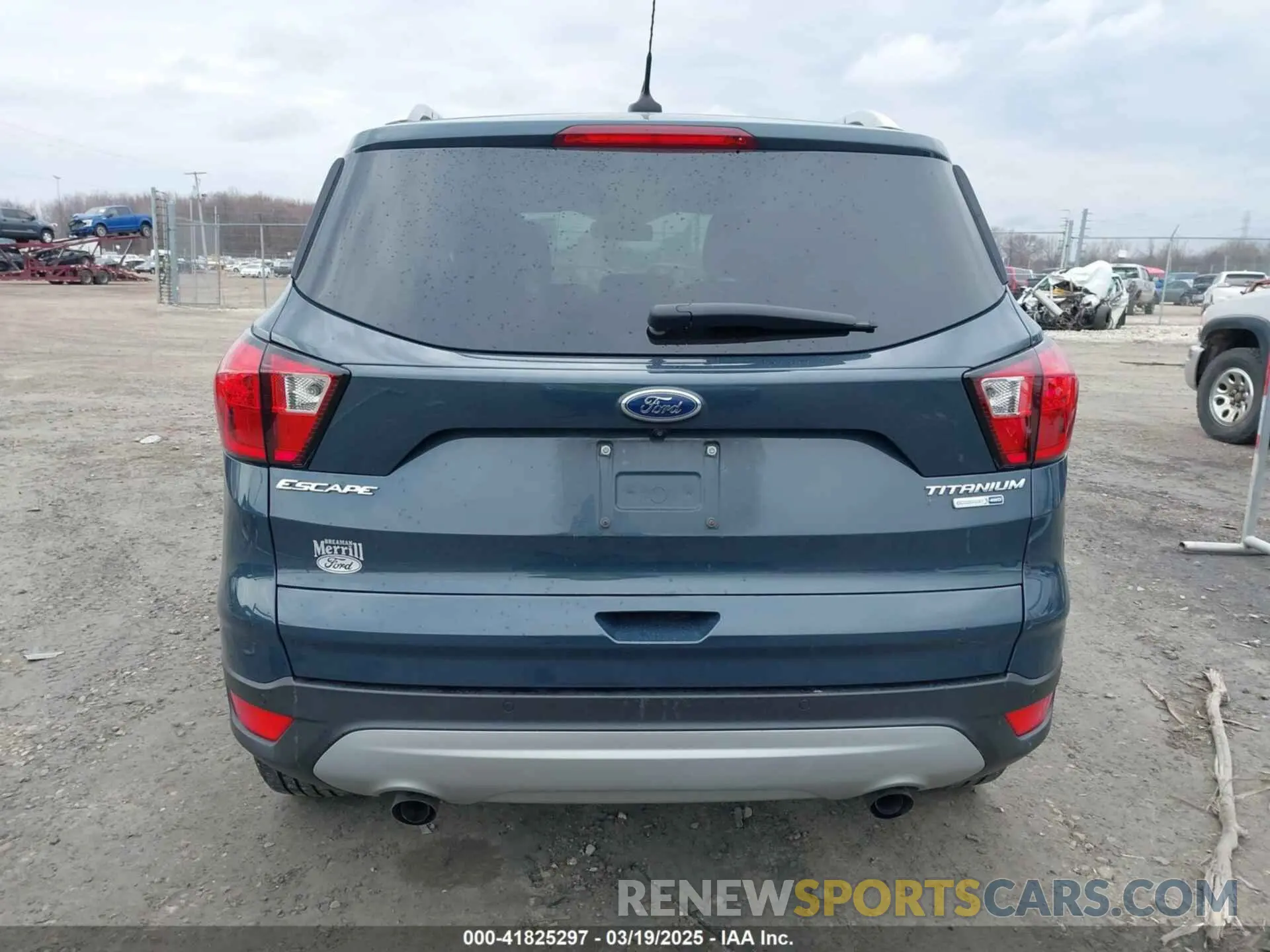 16 Photograph of a damaged car 1FMCU9J95KUC28621 FORD ESCAPE 2019