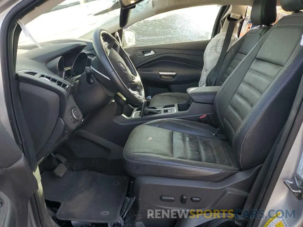 7 Photograph of a damaged car 1FMCU9J96KUA04791 FORD ESCAPE 2019