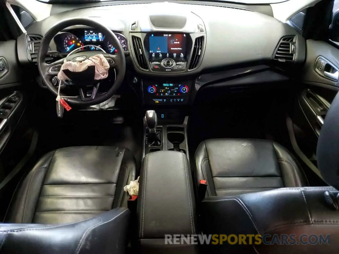 8 Photograph of a damaged car 1FMCU9J96KUC15909 FORD ESCAPE 2019
