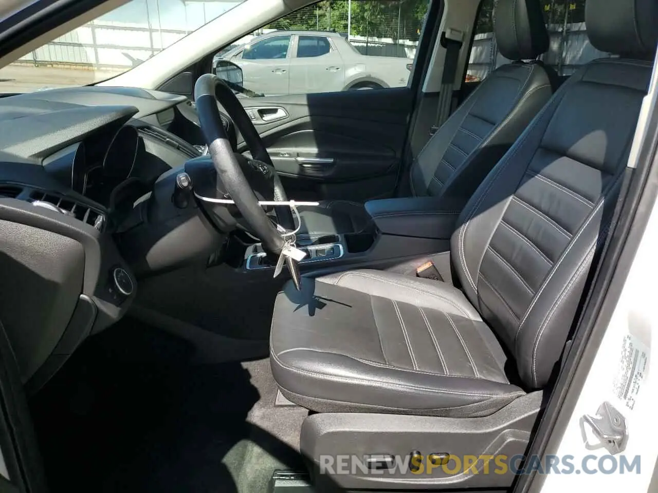 7 Photograph of a damaged car 1FMCU9J97KUA21390 FORD ESCAPE 2019