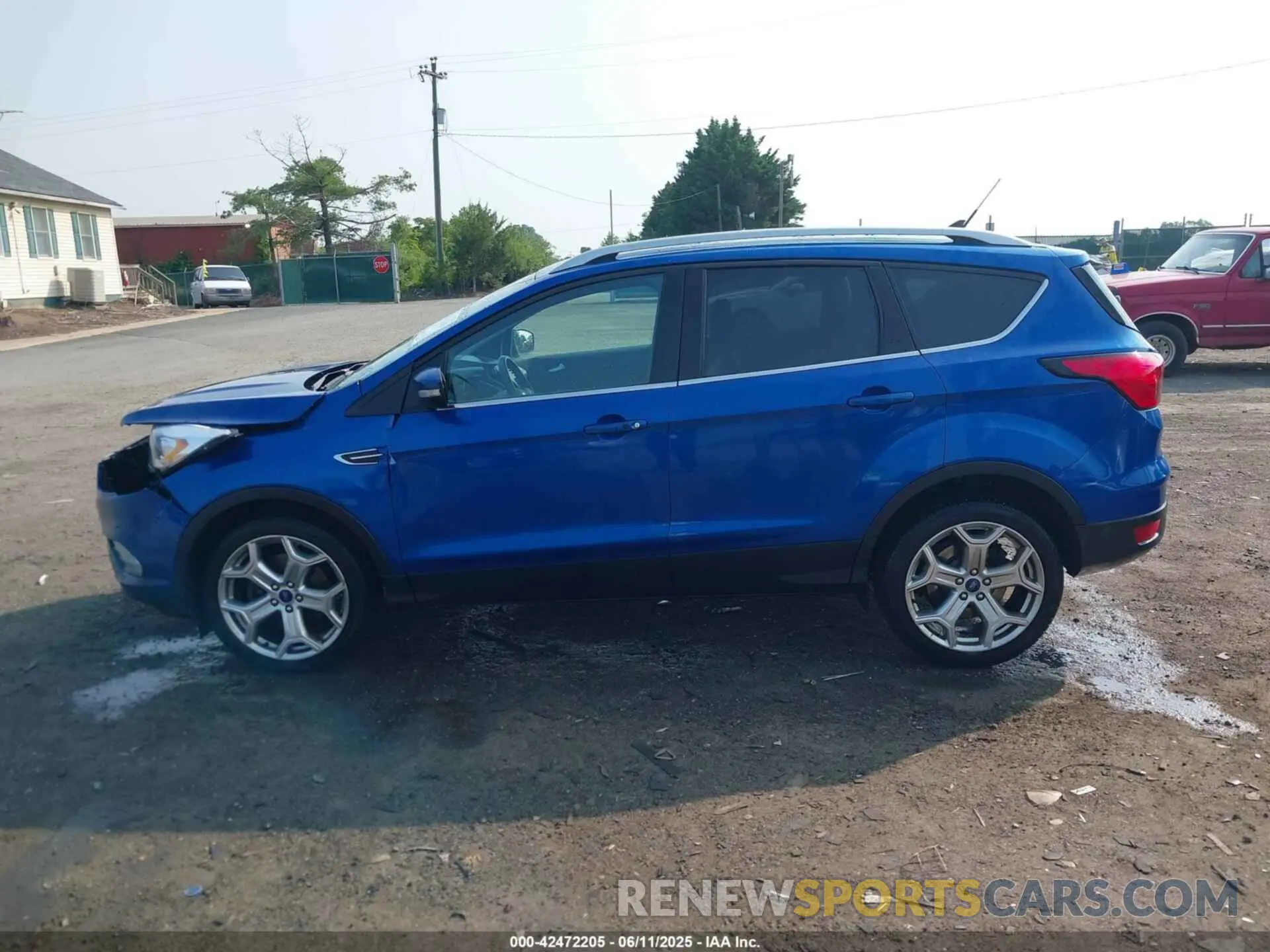 14 Photograph of a damaged car 1FMCU9J97KUB83990 FORD ESCAPE 2019