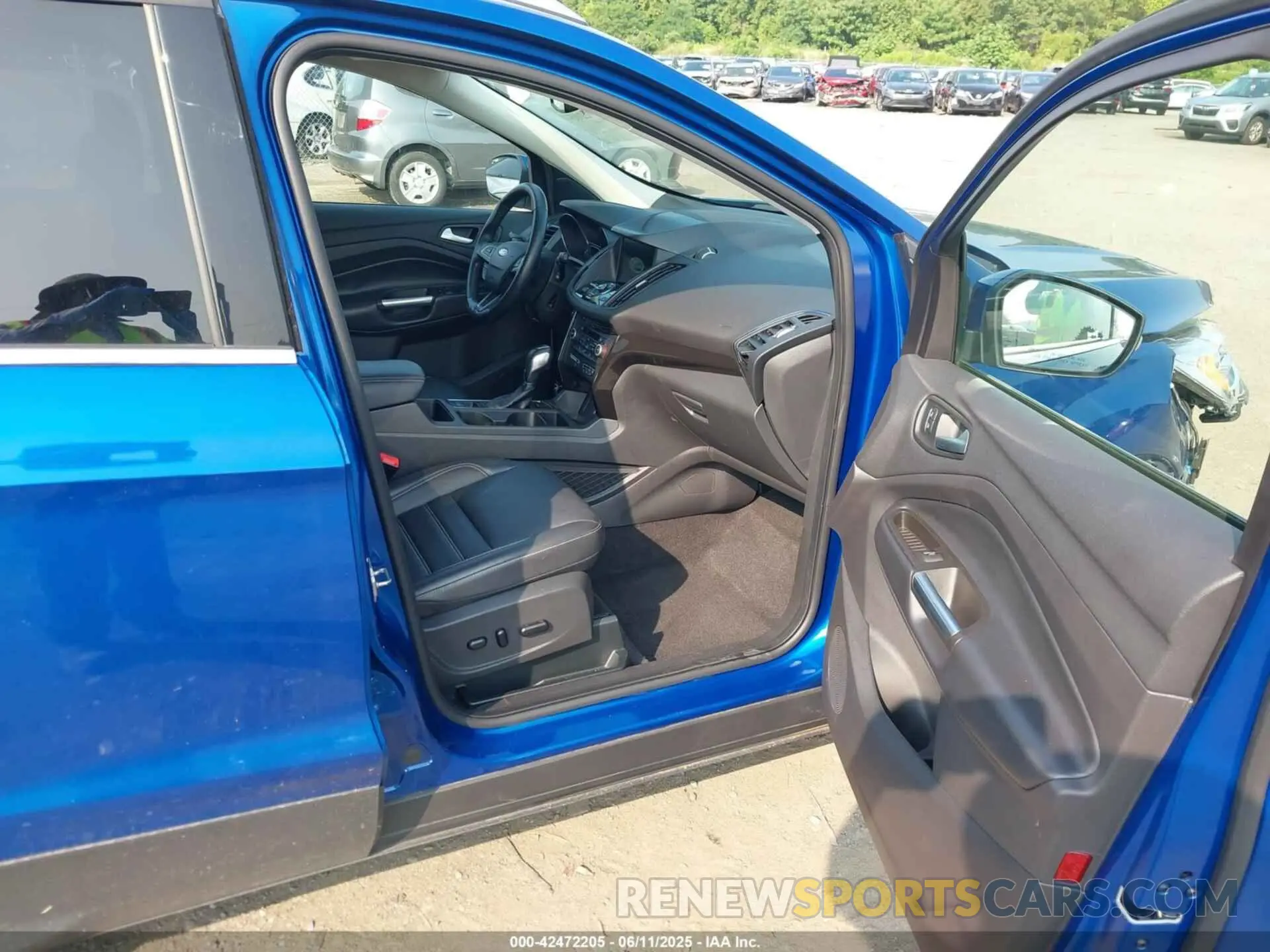 5 Photograph of a damaged car 1FMCU9J97KUB83990 FORD ESCAPE 2019