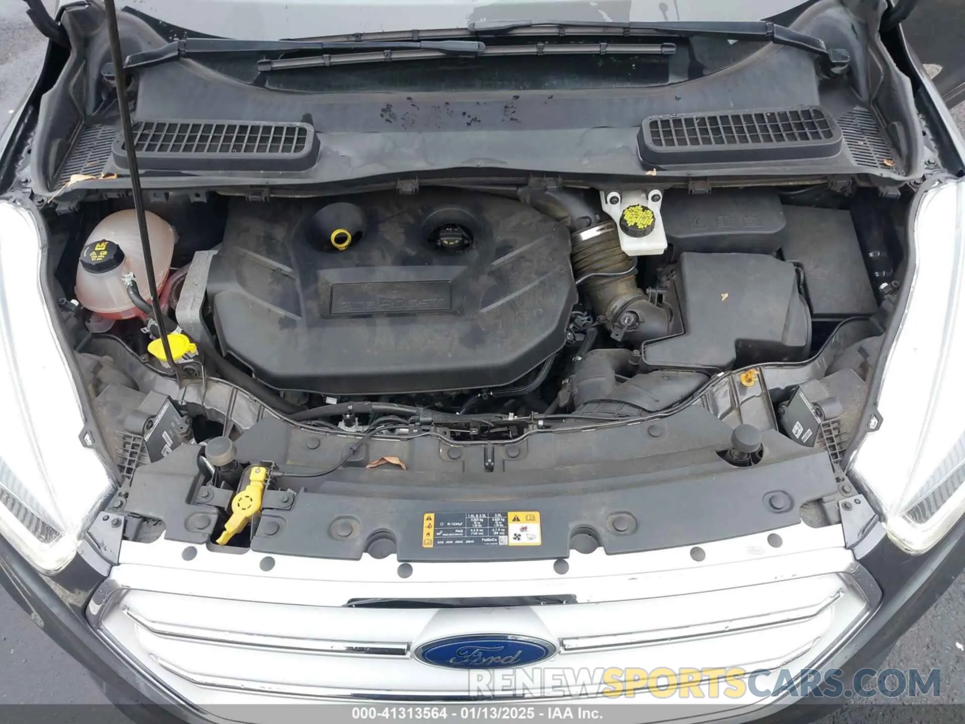 10 Photograph of a damaged car 1FMCU9J97KUC05504 FORD ESCAPE 2019