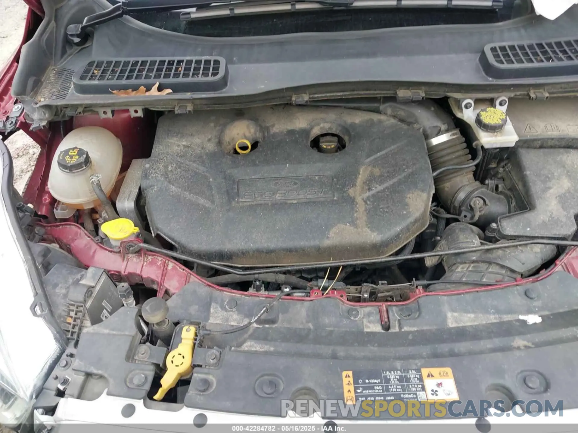 10 Photograph of a damaged car 1FMCU9J97KUC29706 FORD ESCAPE 2019