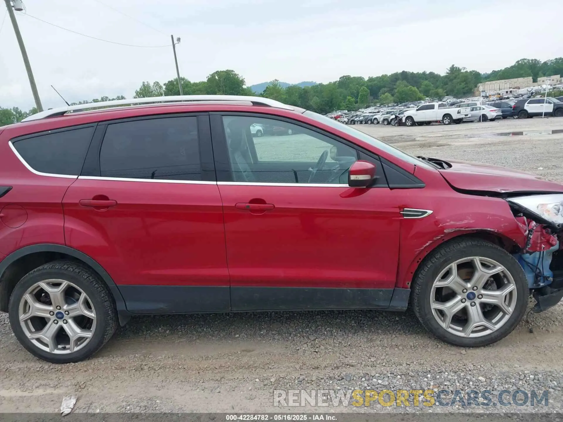 13 Photograph of a damaged car 1FMCU9J97KUC29706 FORD ESCAPE 2019