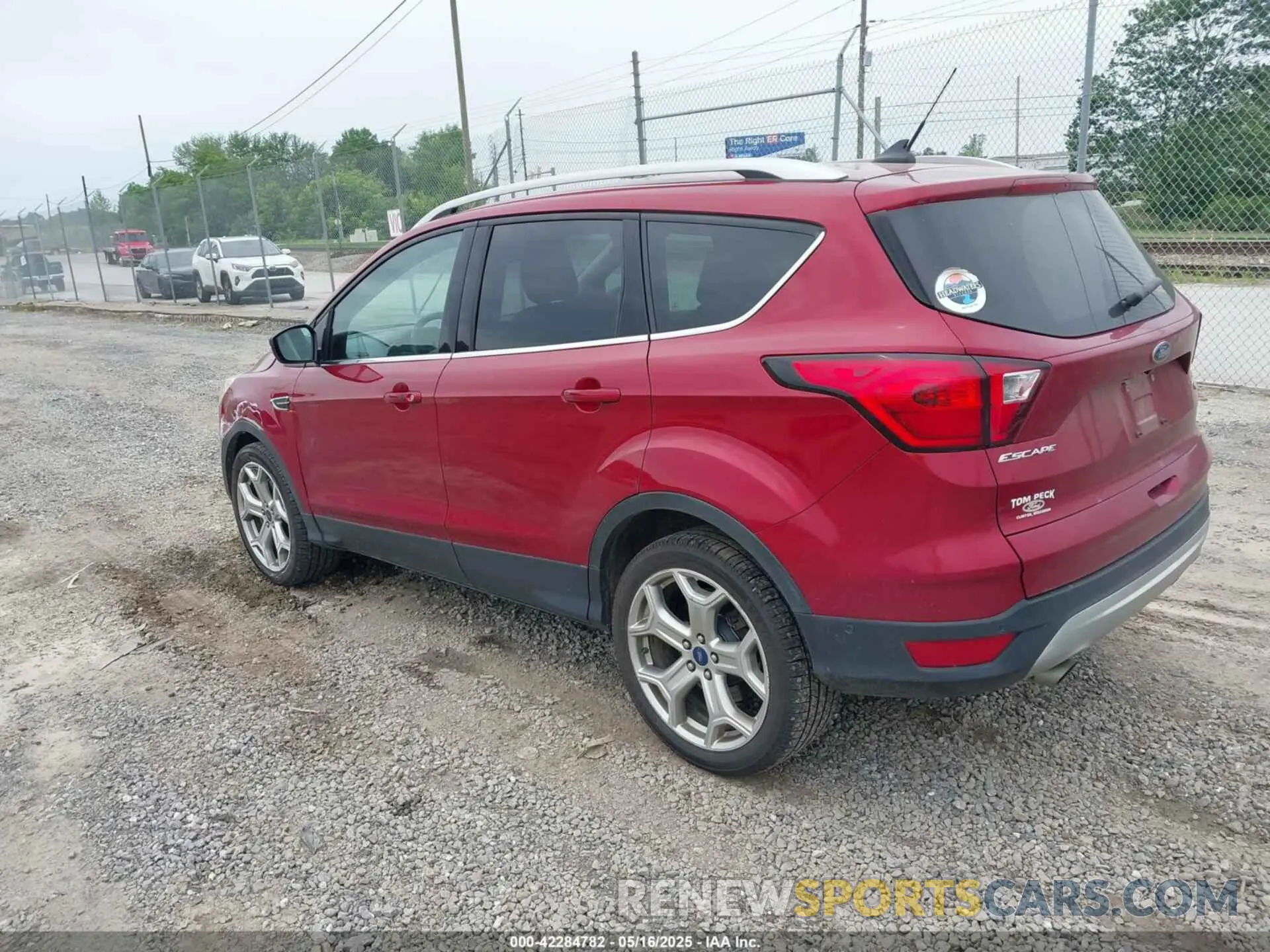 3 Photograph of a damaged car 1FMCU9J97KUC29706 FORD ESCAPE 2019