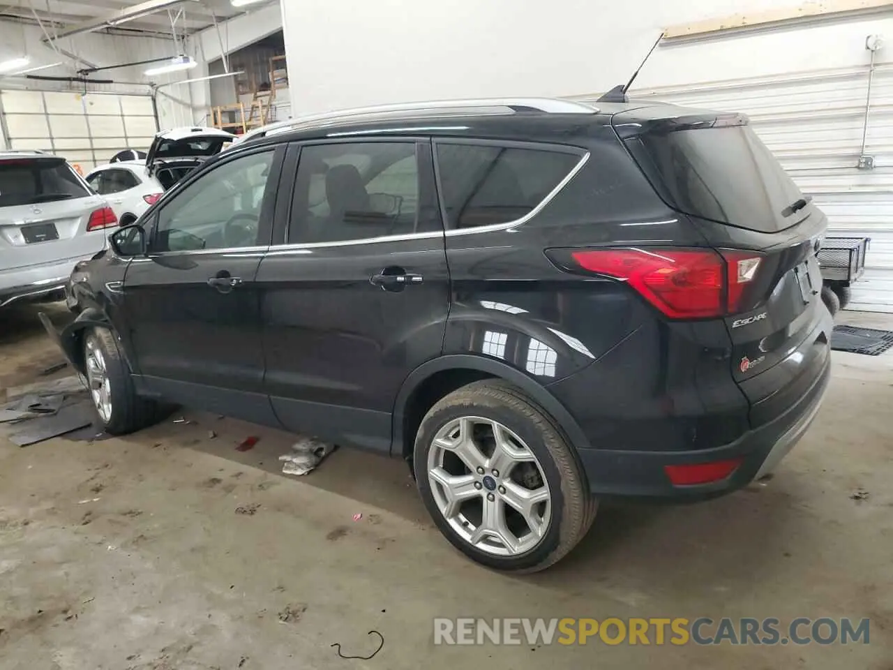 2 Photograph of a damaged car 1FMCU9J97KUC58218 FORD ESCAPE 2019