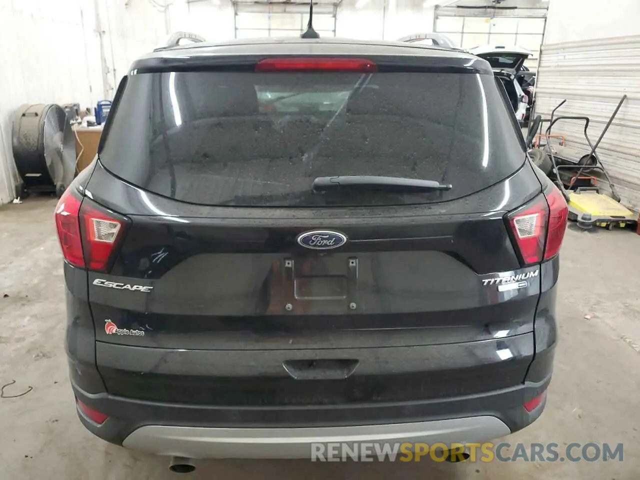 6 Photograph of a damaged car 1FMCU9J97KUC58218 FORD ESCAPE 2019